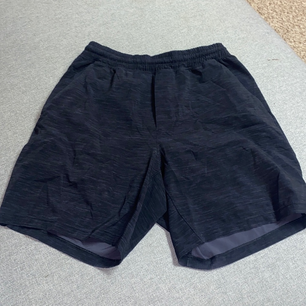 LULULEMON MENS PACE BREAKER SIZE SMALL
